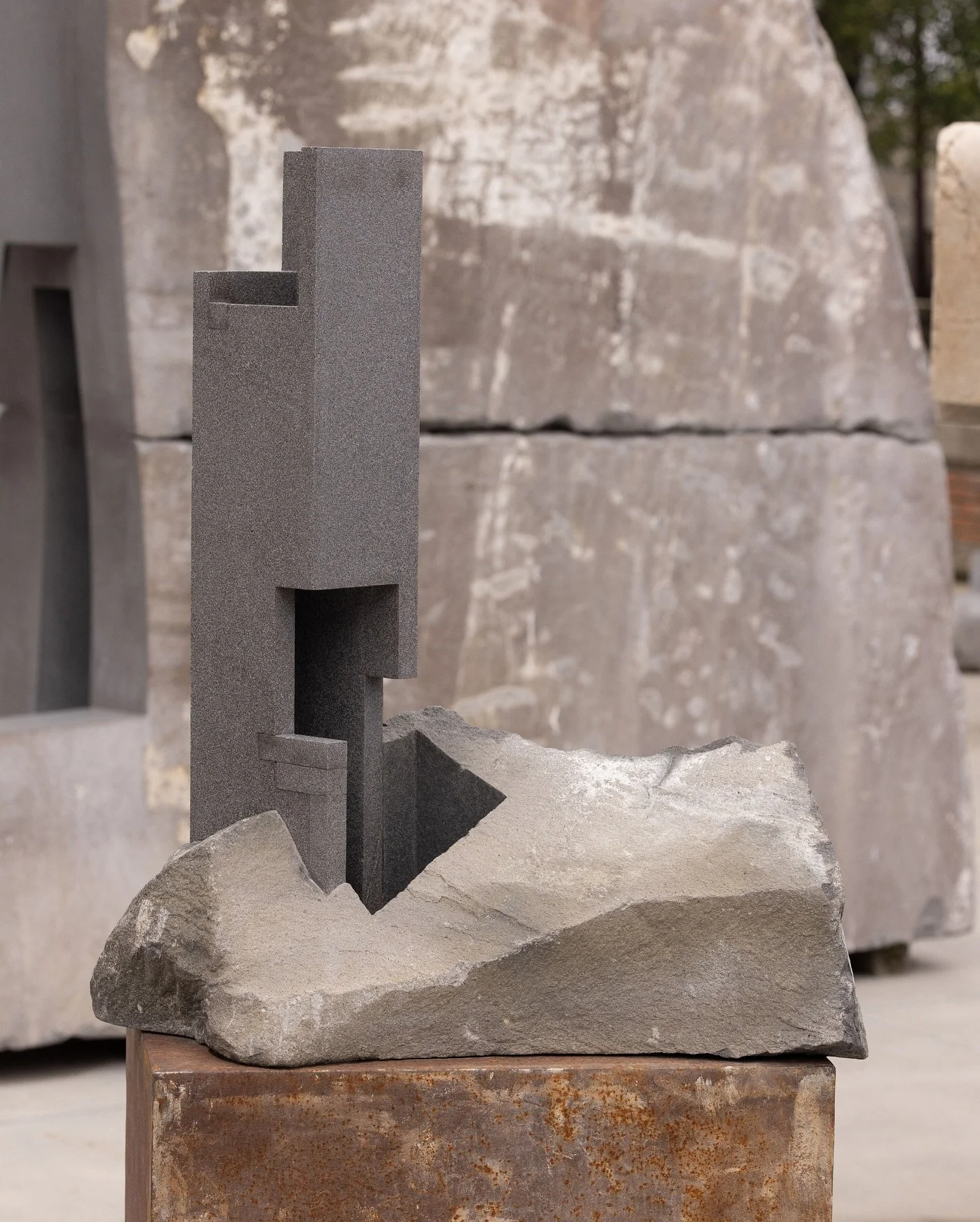 Untitled
Sin título
-
-
Volcanic Stone
Roca Volc&aacute;nica 
-
-
#sculpture #escultura #volcanic #stone #mexico #méxico #cdmx #art #arte #نحت