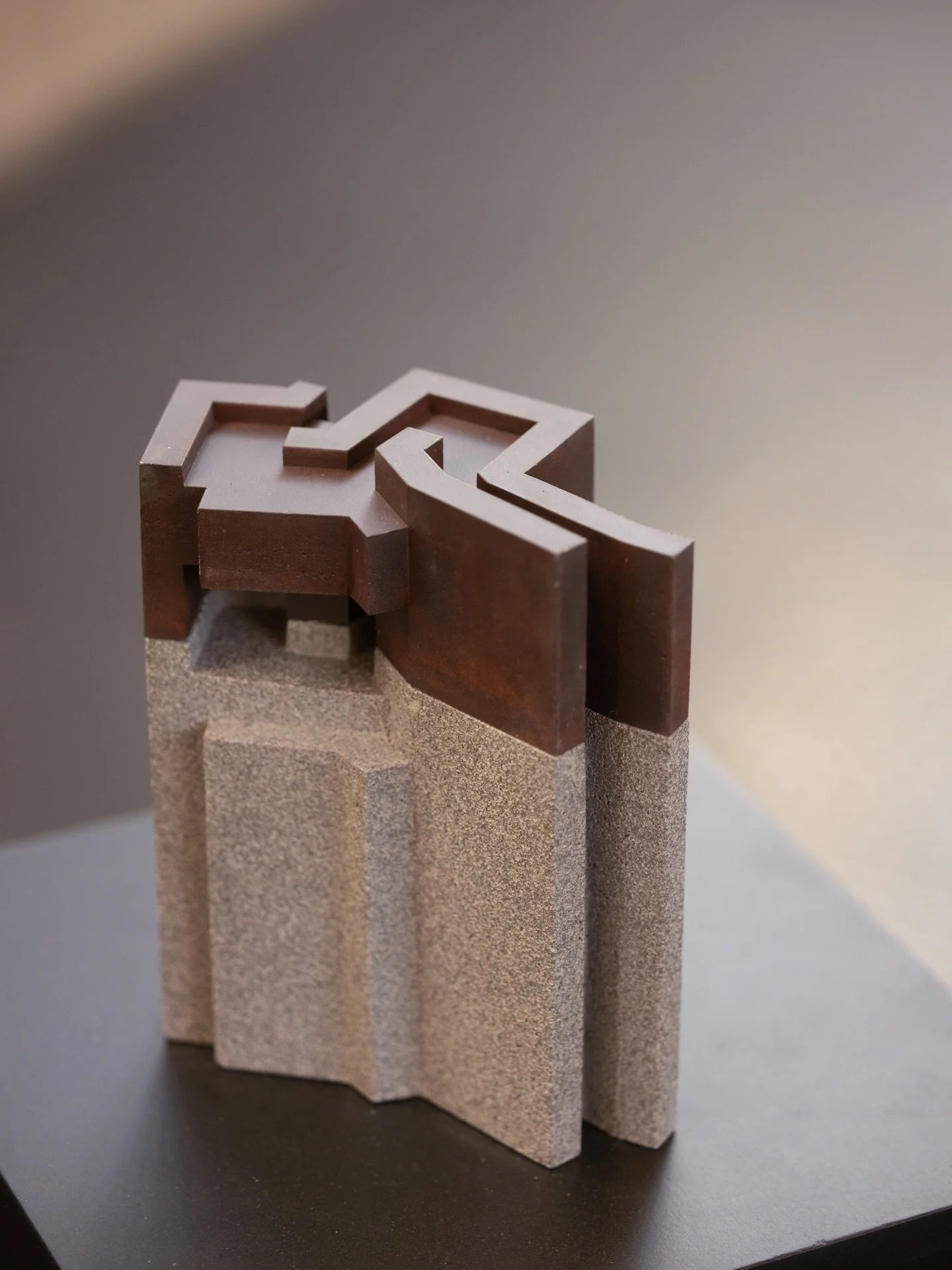 Metal
Roca Volc&aacute;nica 
-
-
#sculpture #escultura #metal #rust #volcanicrock mexico m&eacute;xico cdmx art arte نحت