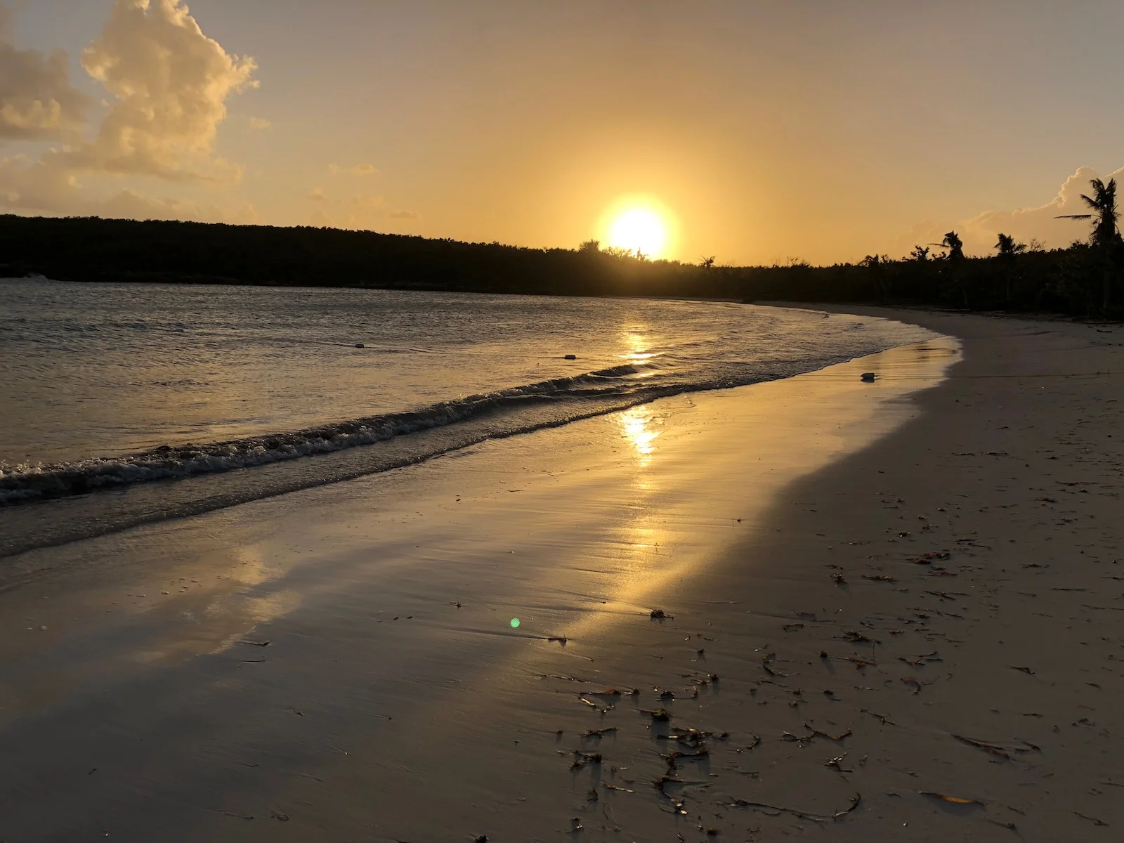MEDIALUNASUNSET3.jpg