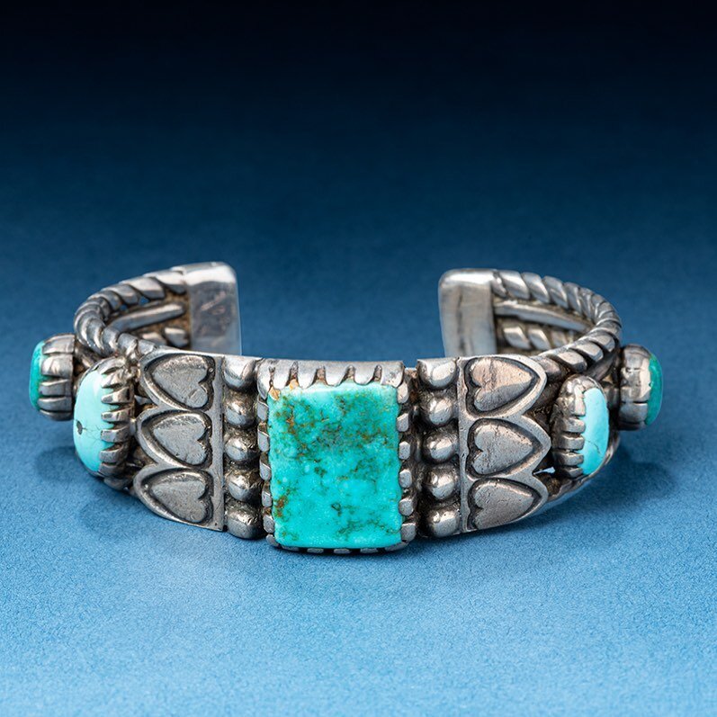 Exquisite Deco Style twisted silver bracelet with hearts and handout stones, Circa 1930s, Woman's medium size wrist, This is one of the greats!