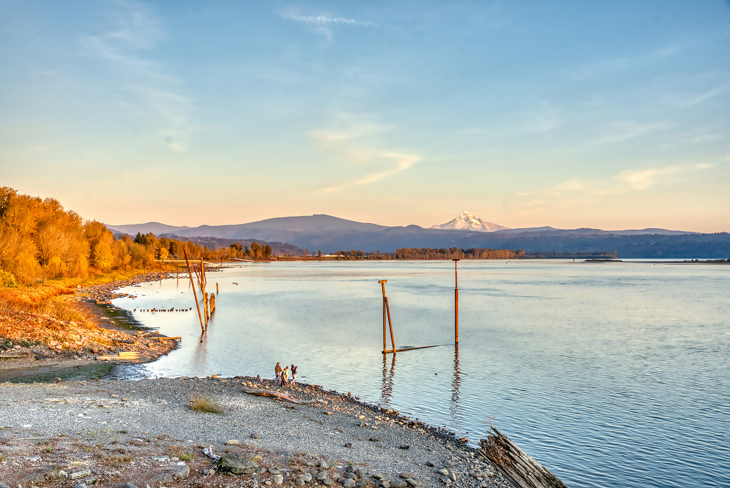 24-mt Hood amp; river view.jpg