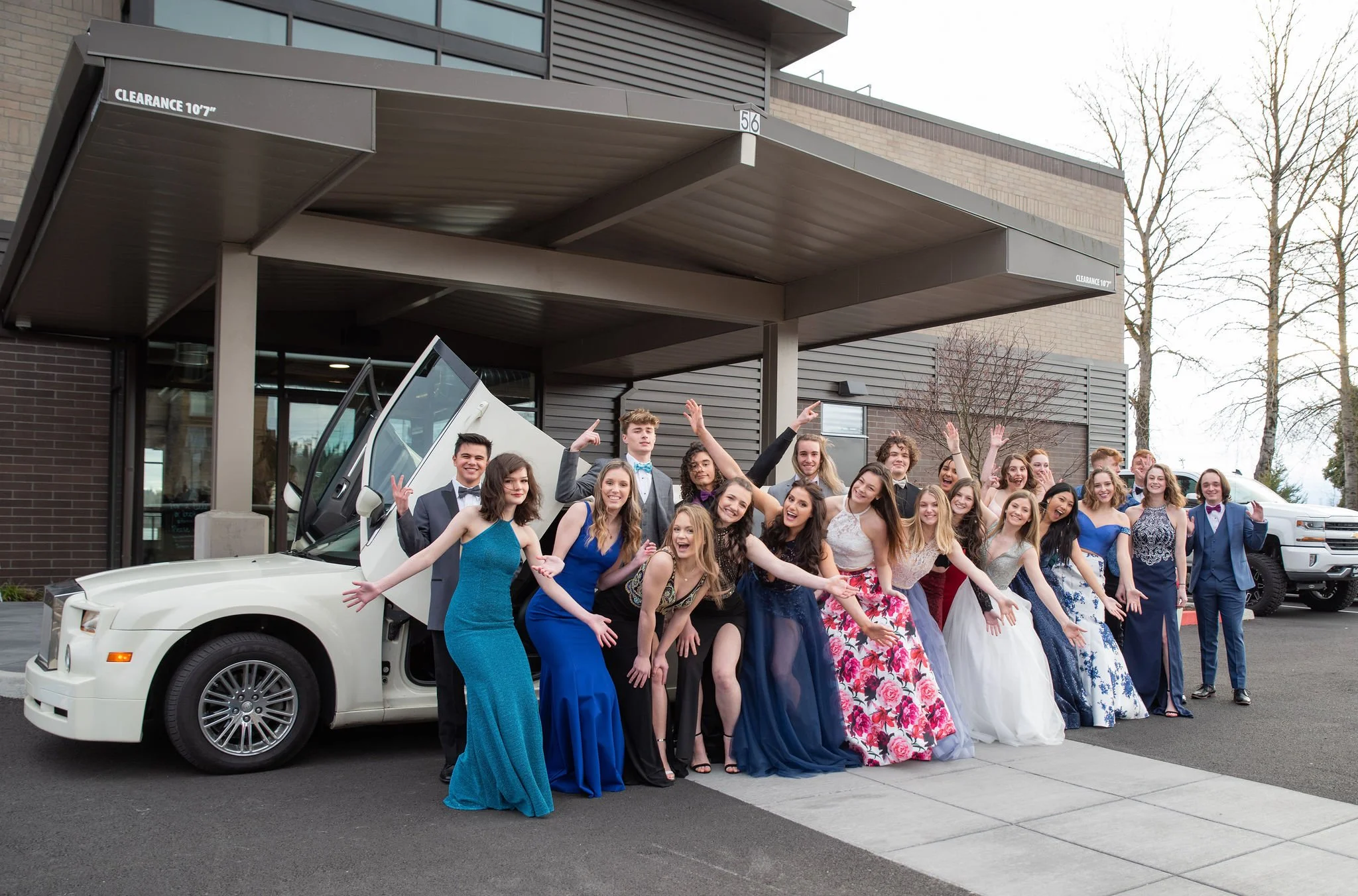 Virginia Prom How to Plan the Perfect Prom: Ideas, Photos, Venues & Trends — Black ...