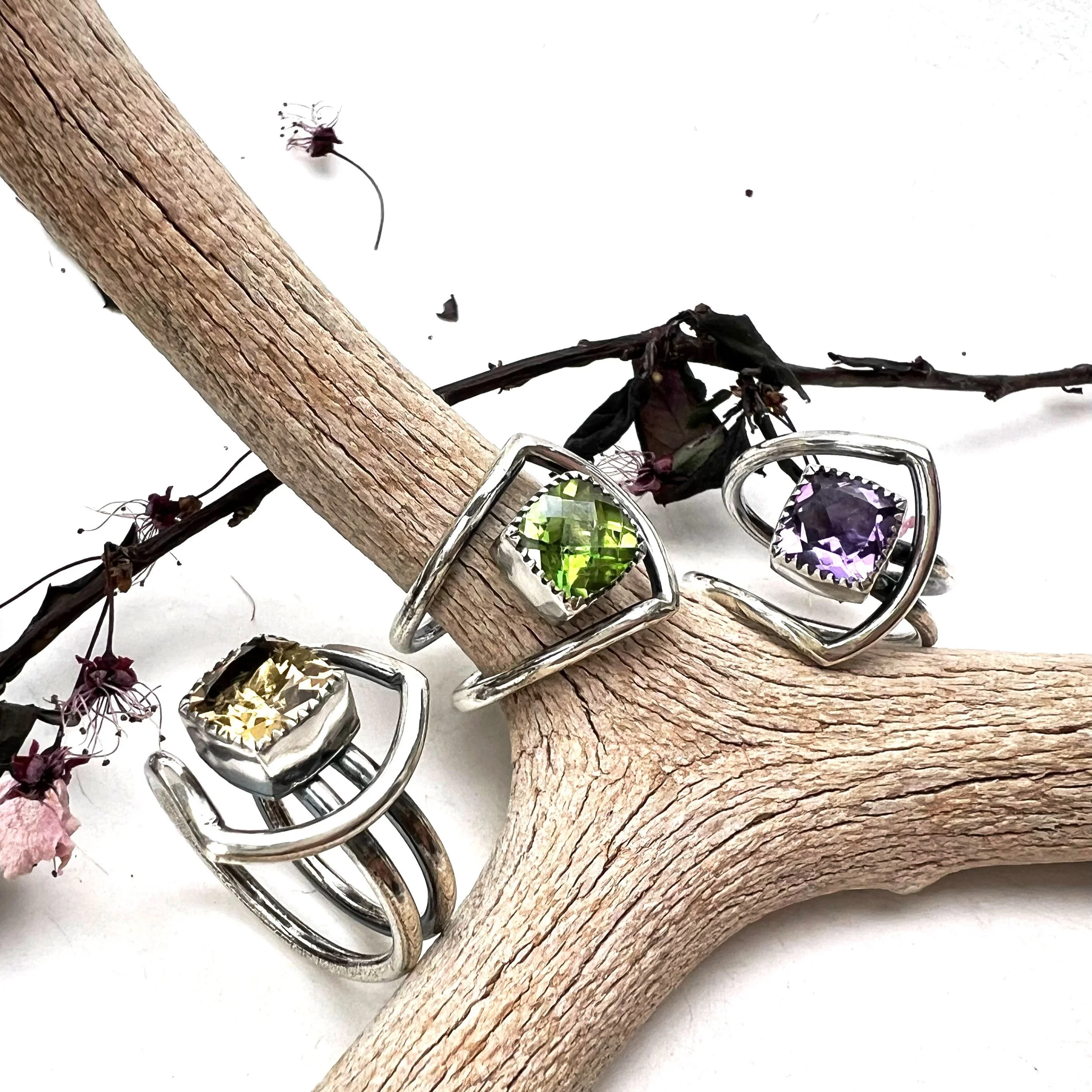 "Make It at Meltdown"  Gemstone Buckle Band