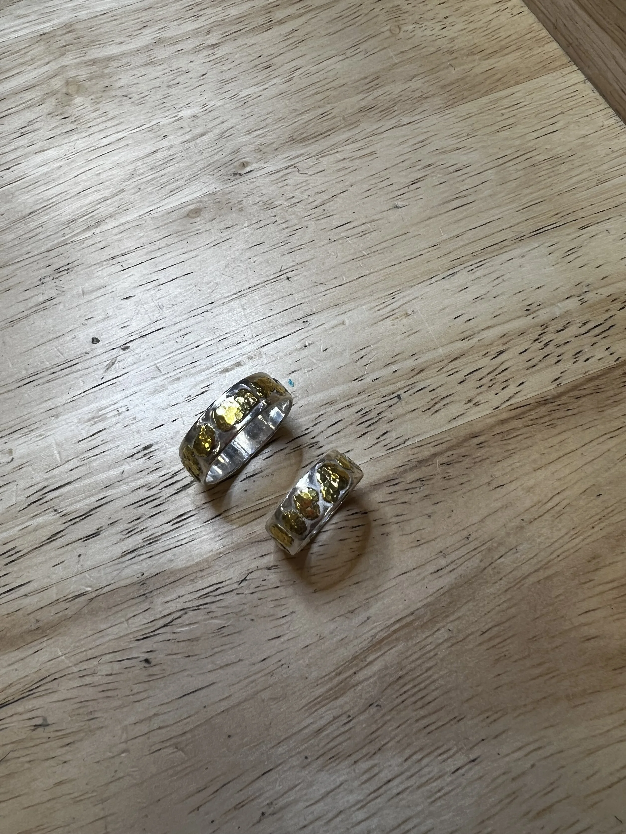 Custom wedding rings private jewelry instruction Albuquerque close-up