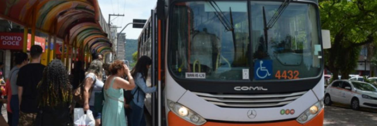 Prefeitura define novas regras para idosos que usam o transporte público