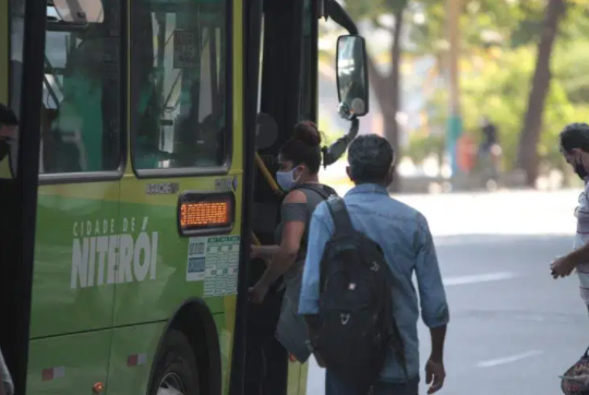 Niterói regulamenta crédito para empresas de ônibus