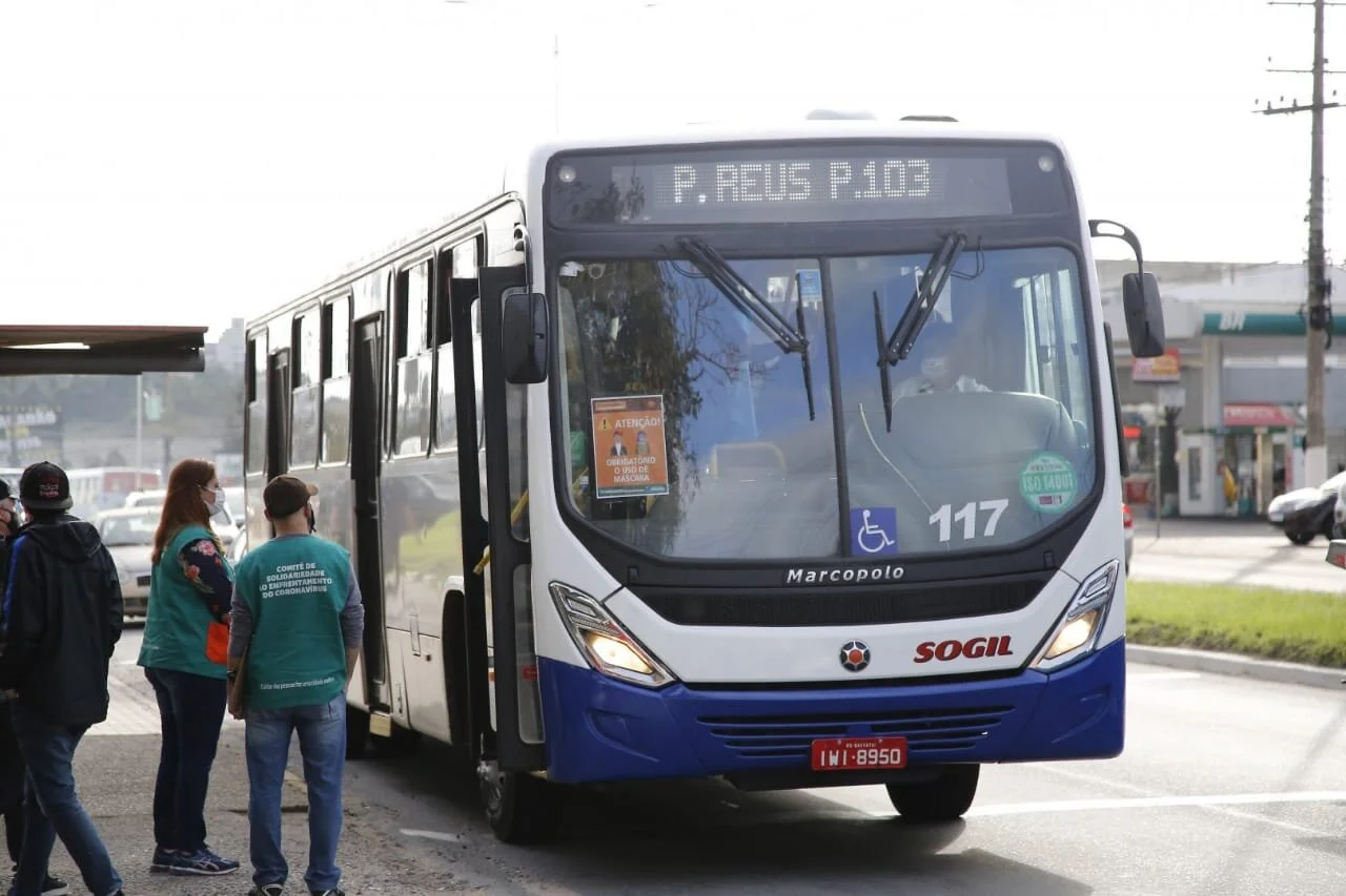 Gravataí (RS) proíbe pessoas em pé no transporte coletivo