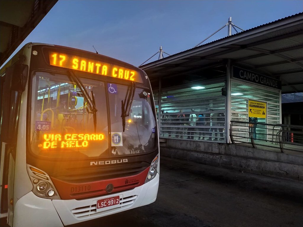 Prefeitura faz nova operação em garagens e outras 34 linhas voltam para as ruas