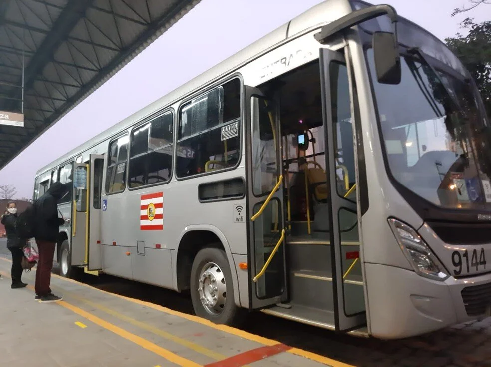 Transporte coletivo volta a circular em Blumenau com horários reduzidos