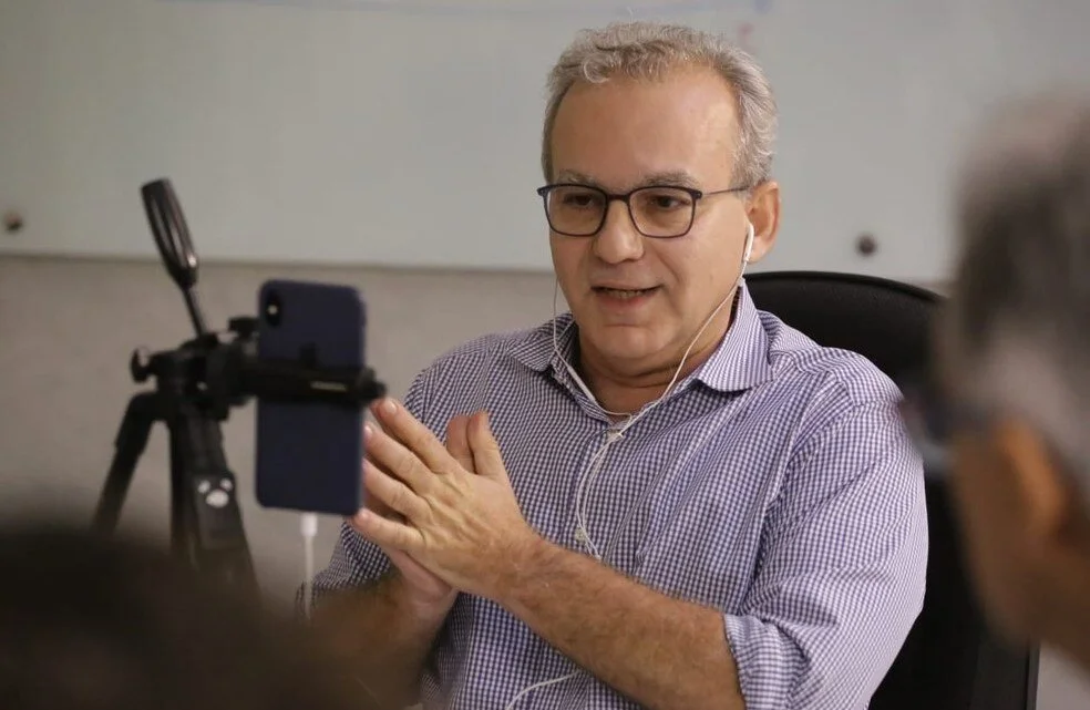 Prefeito de Teresina afirma que poderá intervir em empresas de ônibus, devido superlotação