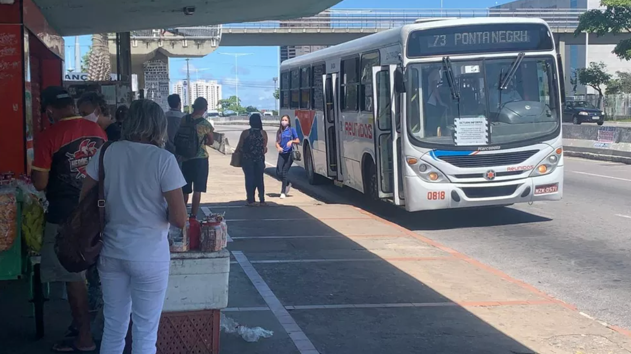 Vereadores de Natal aprovam redução pela metade do ISS para empresas de ônibus