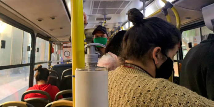 Acordo evita colapso dos ônibus em Porto Alegre com socorro de R$ 39 milhões