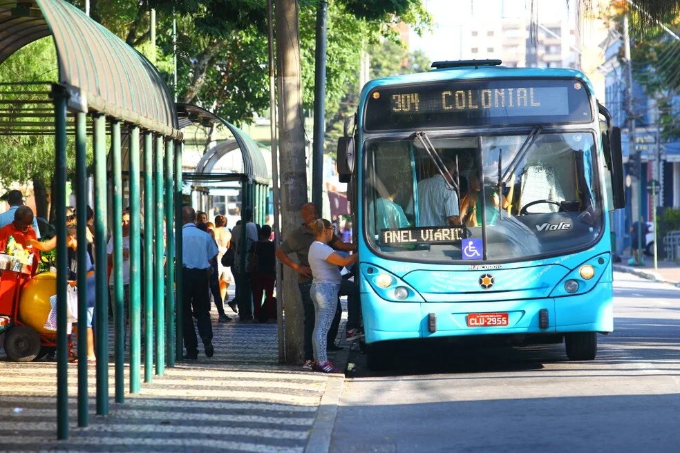 Justiça ordena Prefeitura de São José a oferecer mais ônibus em 12 linhas do transporte público