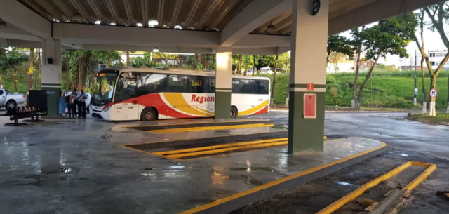 Rodoviárias voltam a funcionar nesta segunda após liberação de transporte intermunicipal em toda a Bahia