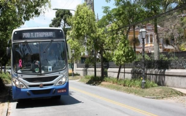Justica determina que Prefeitura detalhe impacto financeiro, nas empresas de ônibus, do retorno de 100% da frota
