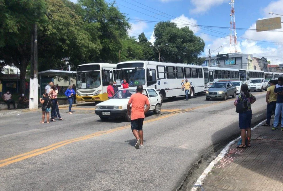 Prefeitura de Natal sanciona lei que reduz em 50% ISS cobrado a empresas de transporte público até dezembro