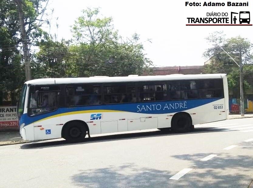 Empresas de ônibus e entidades de diversos setores pedem que Bolsonaro não judicialize desoneração da folha de pagamento