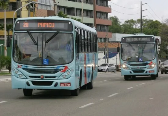 Demanda por transporte público em Fortaleza cai 38% durante pandemia; oferta de ônibus recua 11,5%