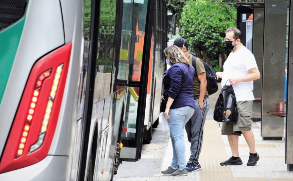 Empresas de ônibus não são mais remuneradas somente por passageiros transportados, diz SPTrans