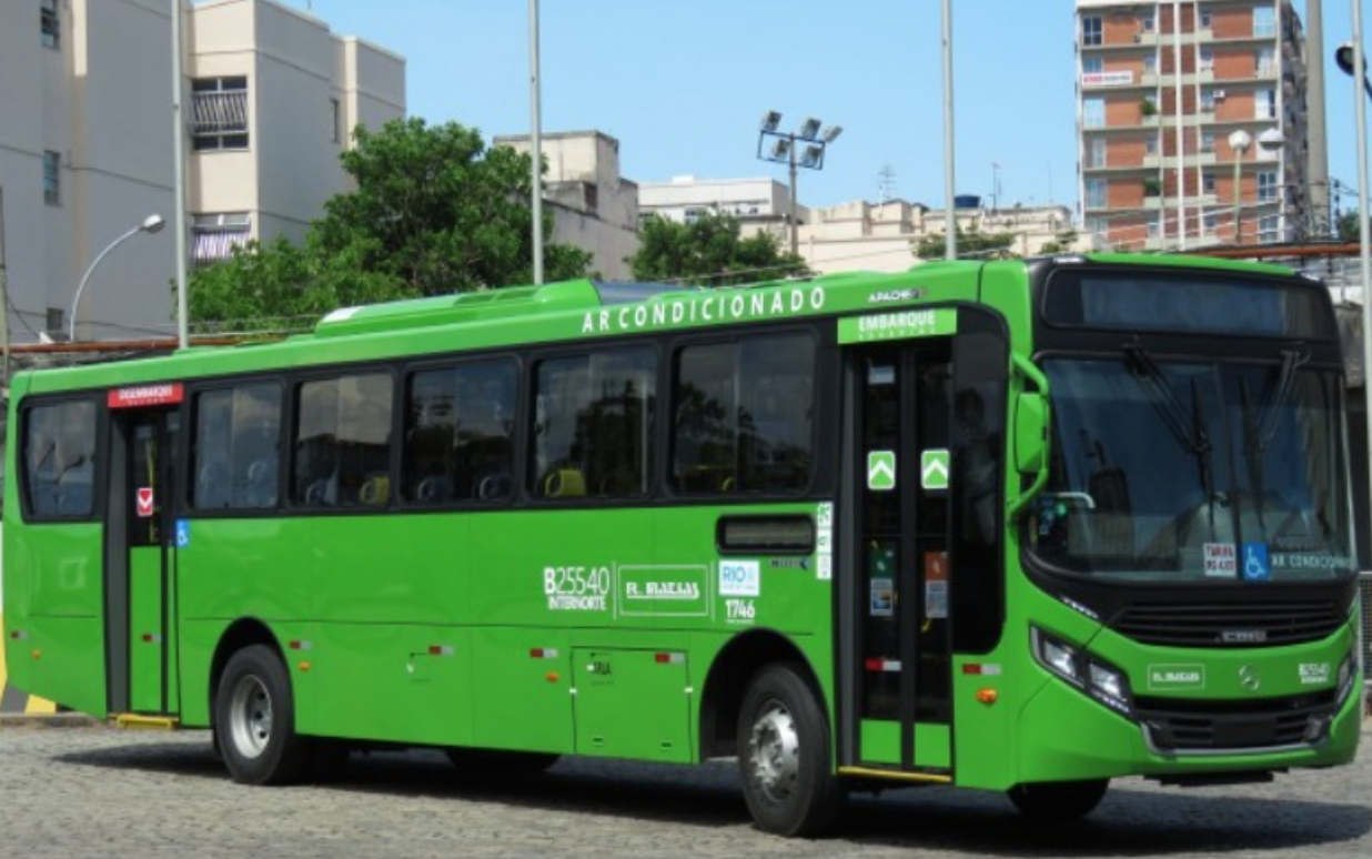 Motoristas e cobradores de ônibus do Rio com 52 anos ou mais serão vacinados até sábado (08)