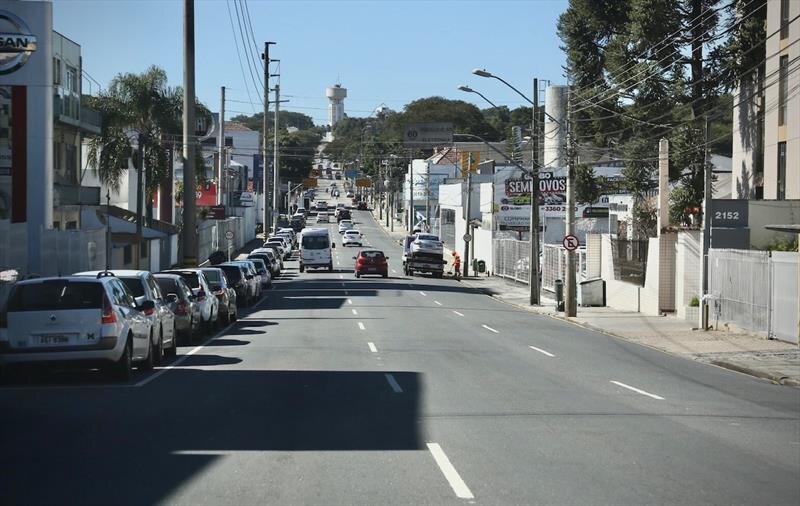  Nova faixa exclusiva para ônibus começa a ser implantada hoje (26), em Curitiba