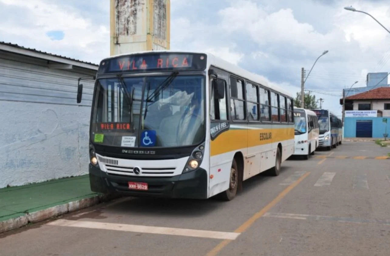 Transportadores de turismo do DF receberão três parcelas de R$ 600 de auxílio financeiro