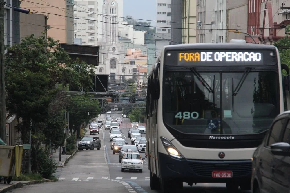 Tecnologia que possibilita pagamento de passagens com cartões de crédito e débito já está em fase de testes em Caxias