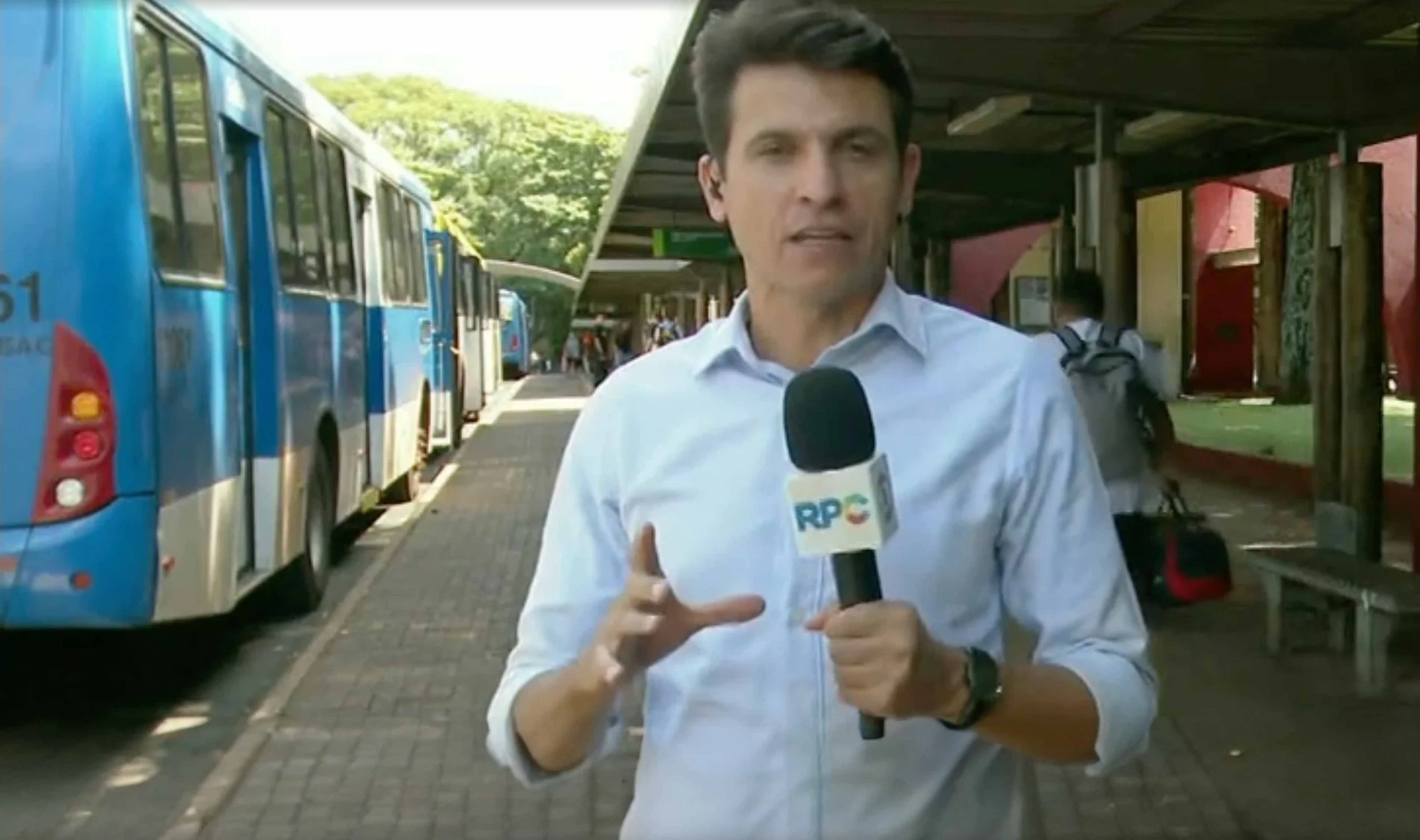 Tarifa de ônibus agora pode ser paga com cartão de crédito, em Foz do Iguaçu