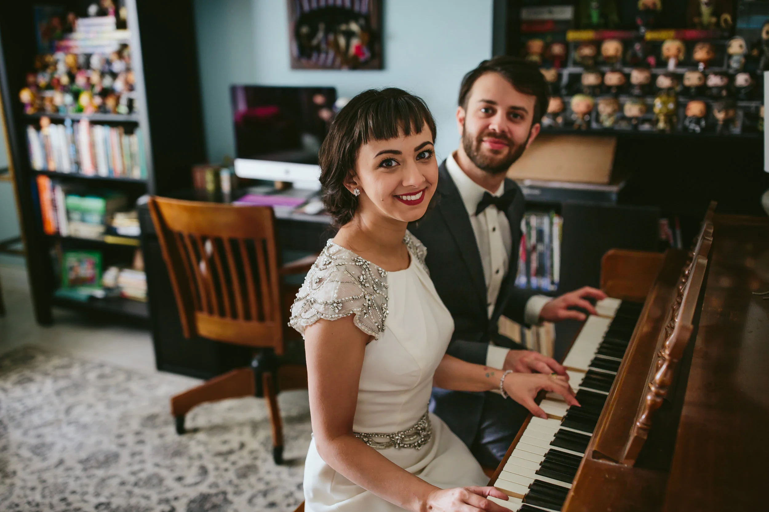 bride_and_groom_in_home_session_wedding_fort_lauderdale_photographer_steph_lynn_photo-11.jpg