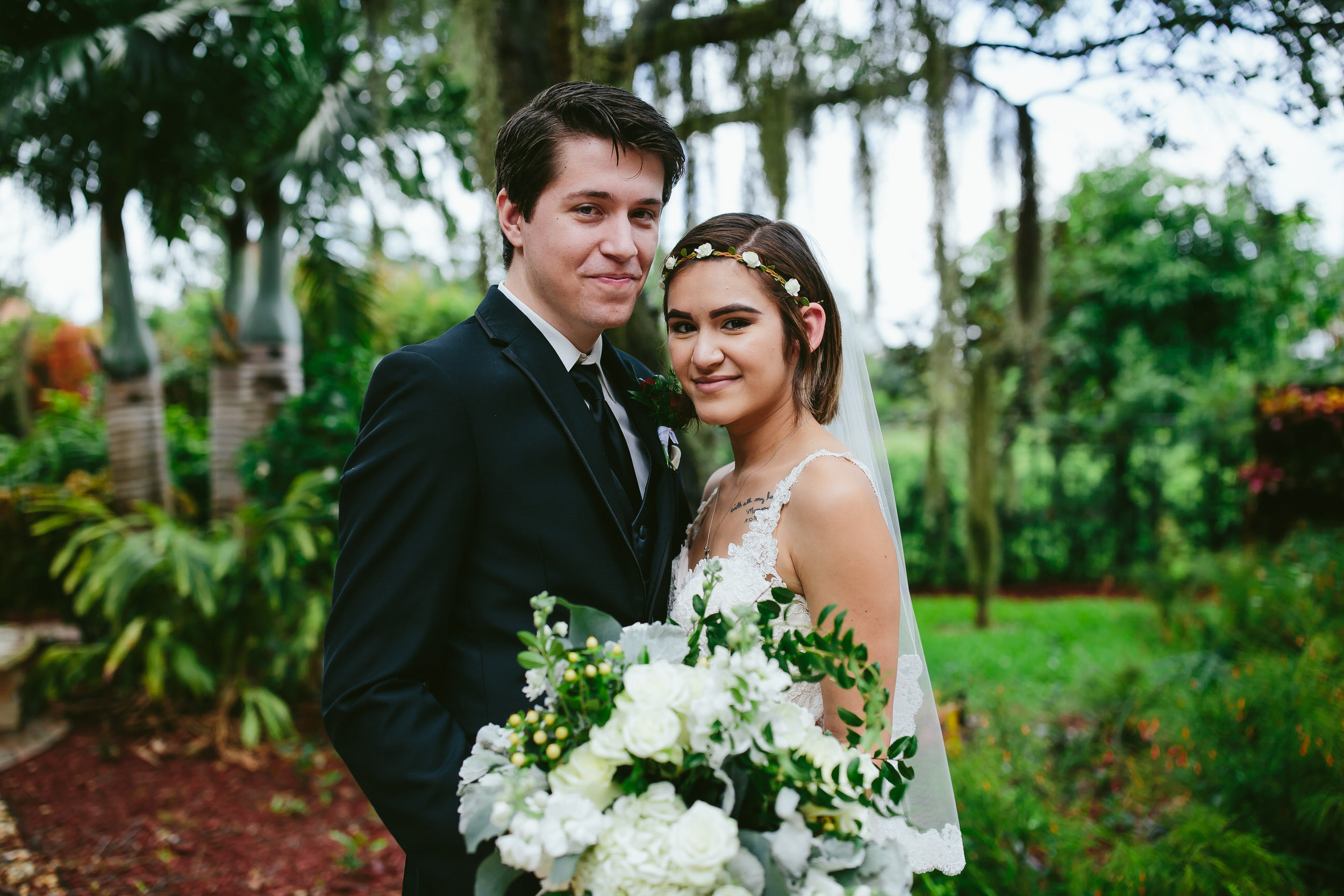 bride_and_groom_portrait_tiny_house_photo_backyard_southwest_ranches_estate.jpg