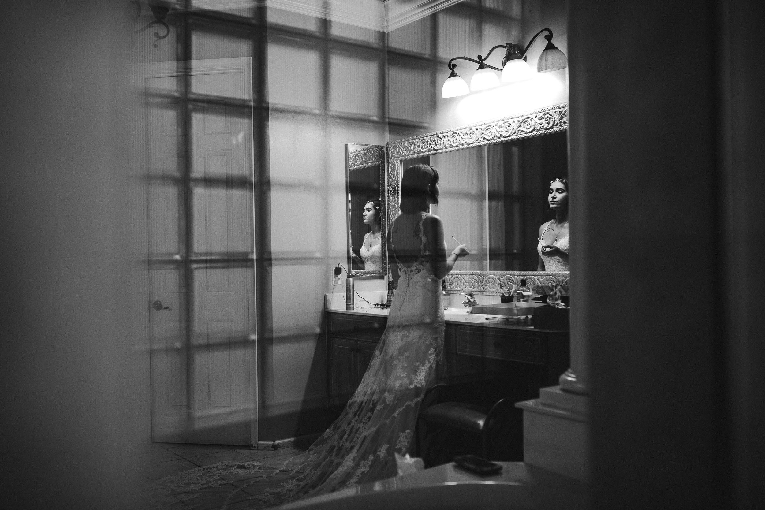 tiny_house_photo_bride_getting_ready_black_and_white.jpg