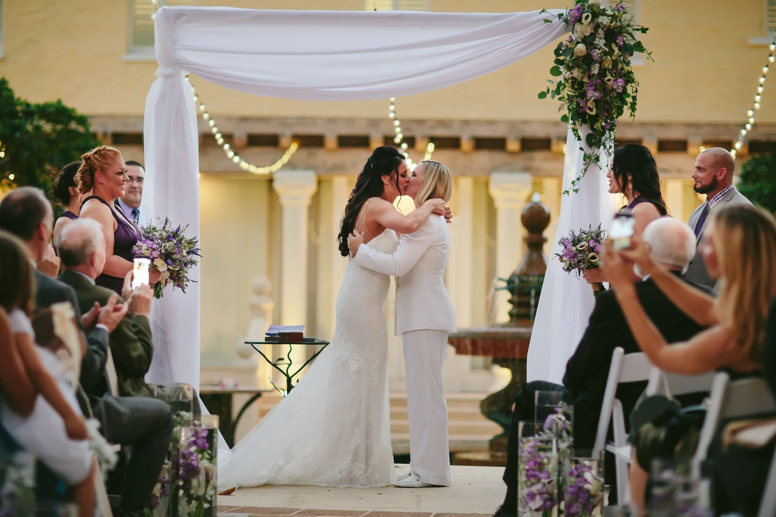 stephanie_lynn_weddings_tiny_house_photo_the_kiss_two_brides_wedding_photographer.jpg