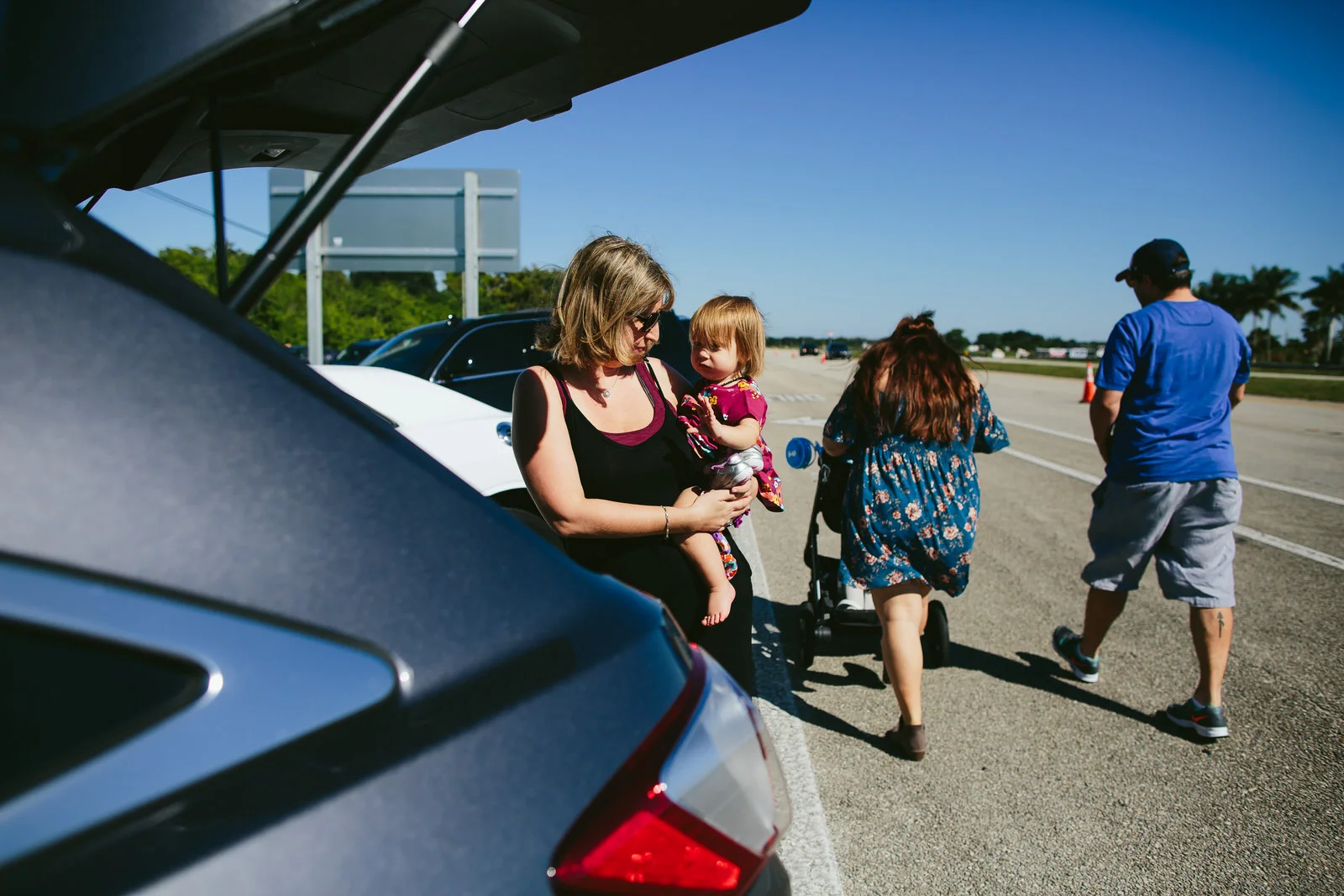 family_documentary_photography_tiny_house_photo_bedners_farmers_market_florida-15.jpg