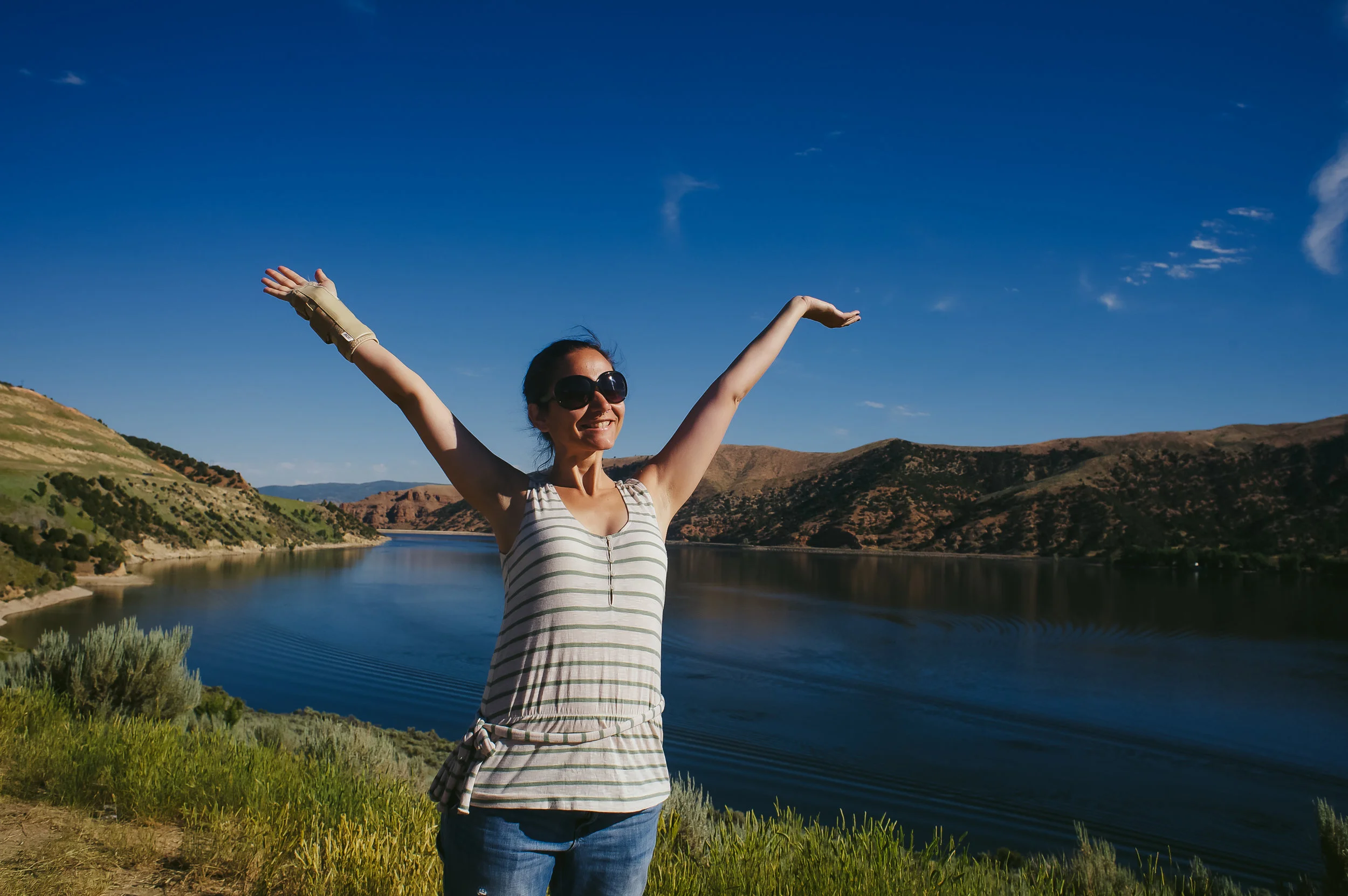 stephie_traveling_across_the_united_states_utah_beautiful_mountain_view_best_self-1.jpg