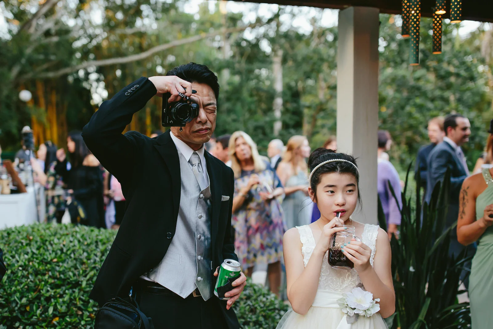 wedding_guests_backyard_wedding.jpg