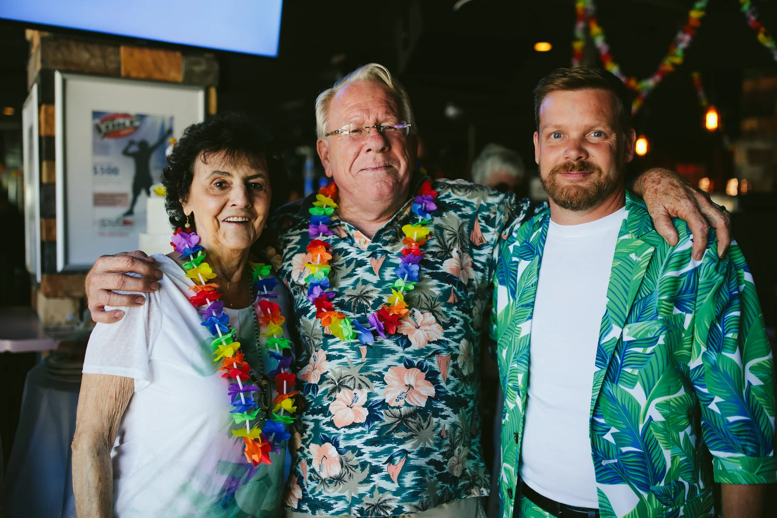 elopement-party-the-pub-wilton-manors-tiny-house-photo-florida-wedding-photographer-36.jpg