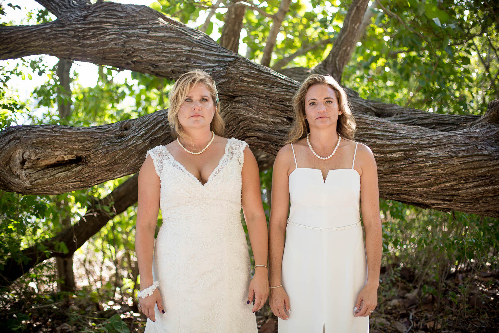 american-gothic-brides-tiny-house-photo-lgbtq-intimate-weddings.jpg