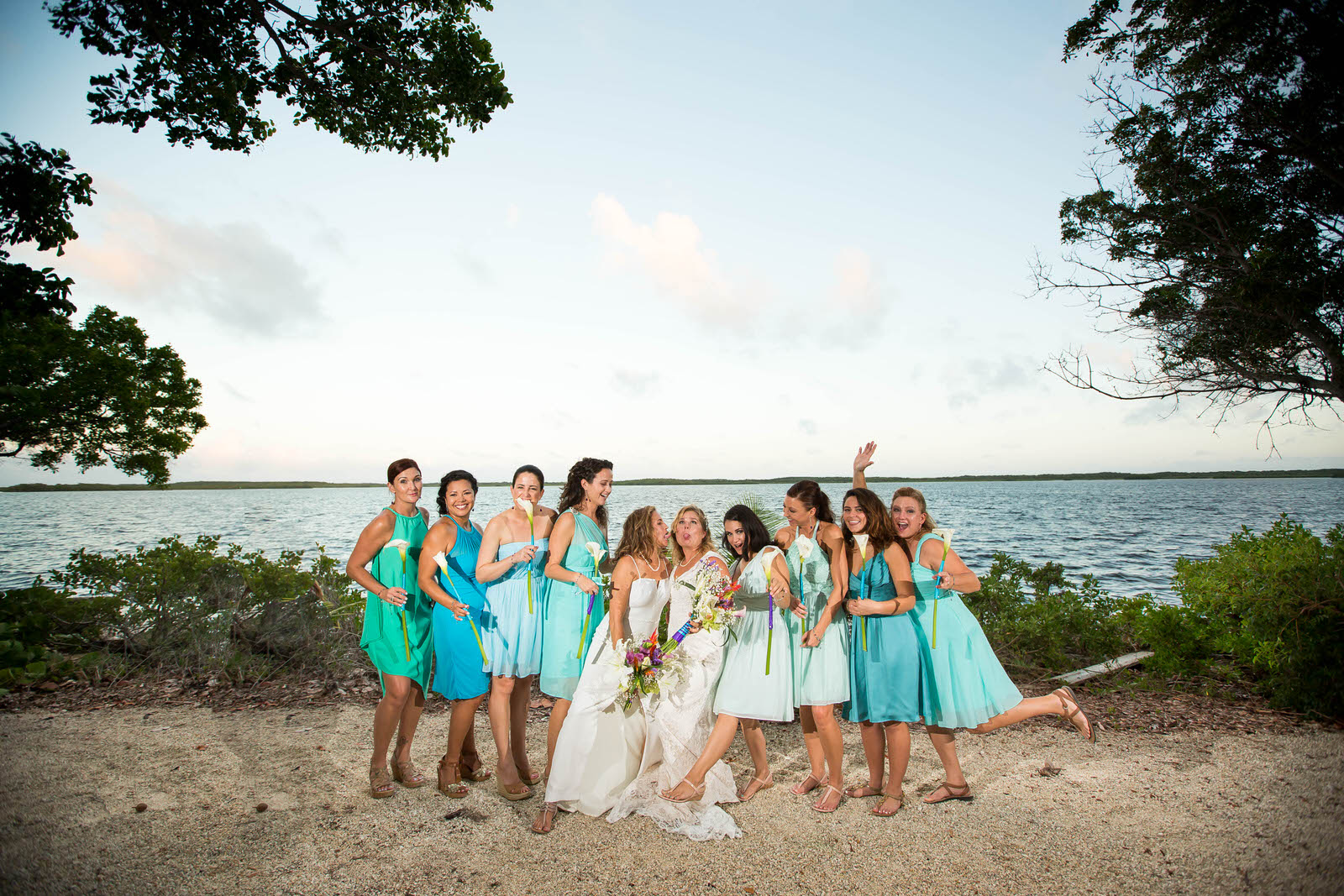 bridesmaids-key-largo-fun-wedding-destination.jpg