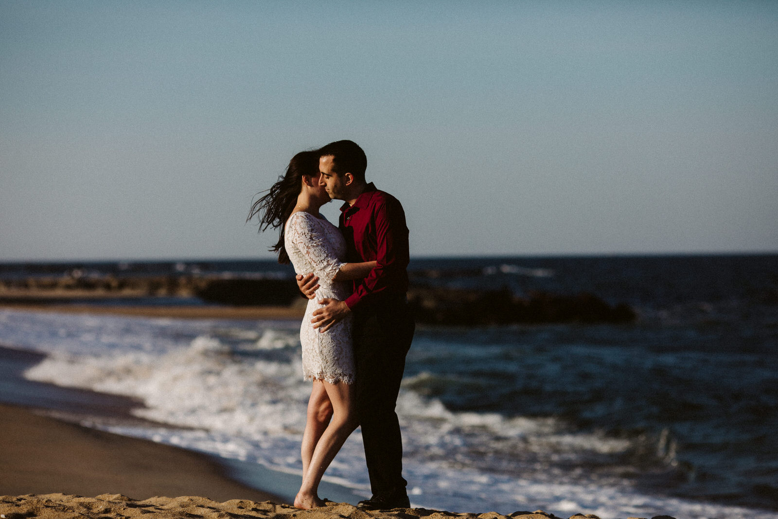 sunset-engagement-portraits-jersey-shore-asbury-park-tiny-house-photo-wedding-photographer-romantic-ocean-beachjpg