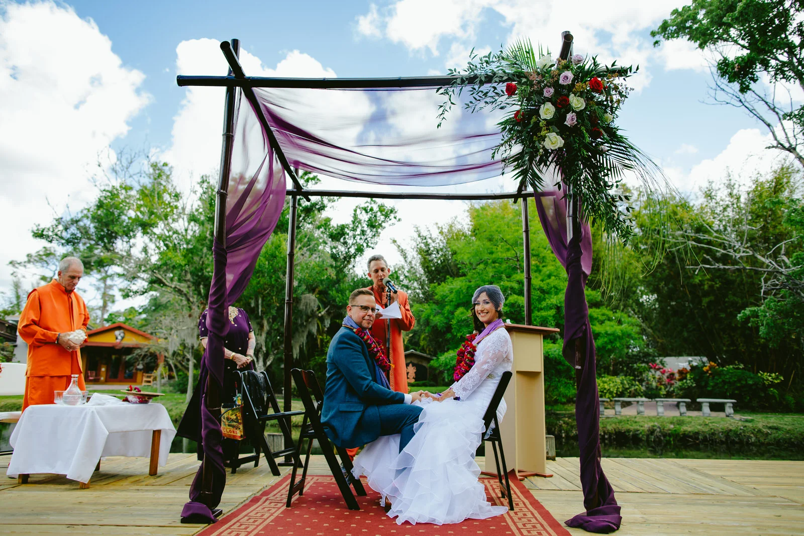 kashi-ashram-wedding-ceremony-ecstatic-couple.jpg