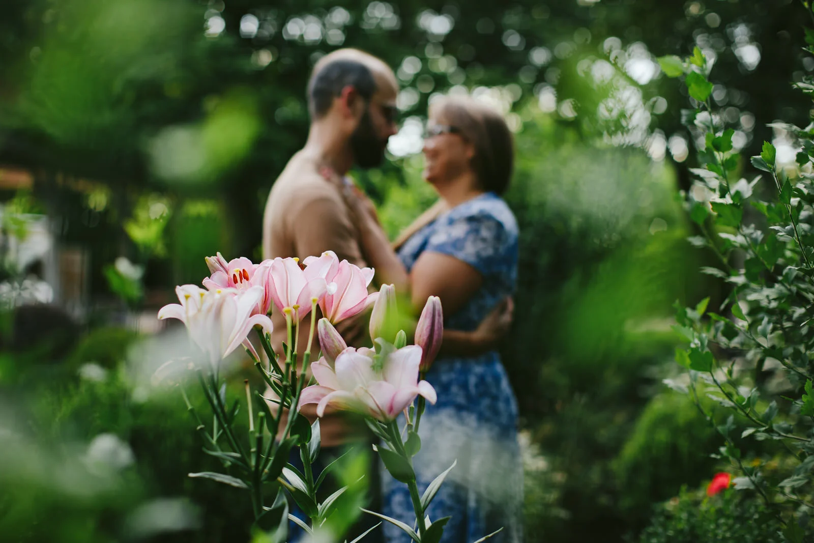 Garden_Proposal_Portraits_Tiny_House_Photo_Nashville.jpg