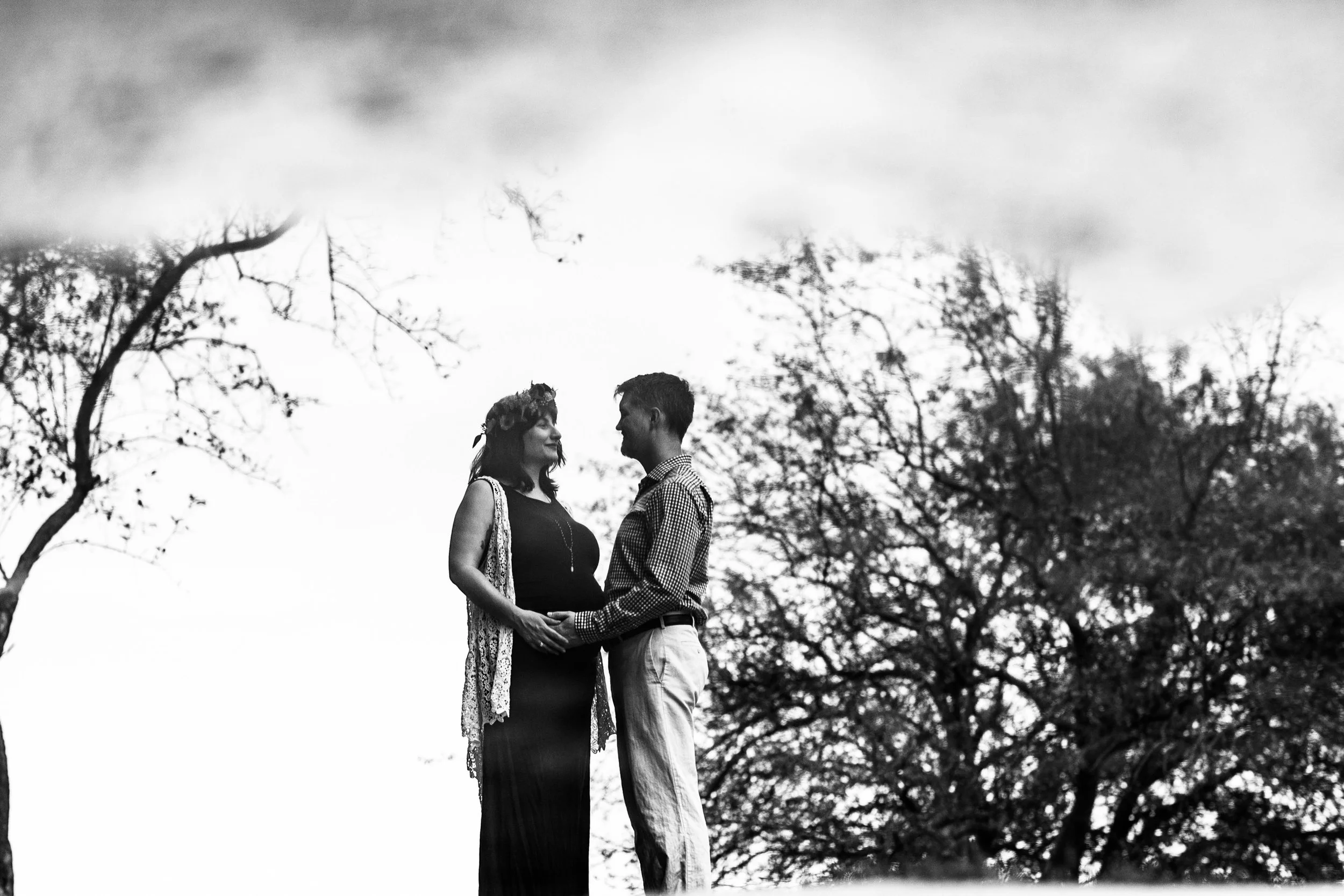Chicago Pregnancy Portraits Edgewater Tiny House Photo.jpg