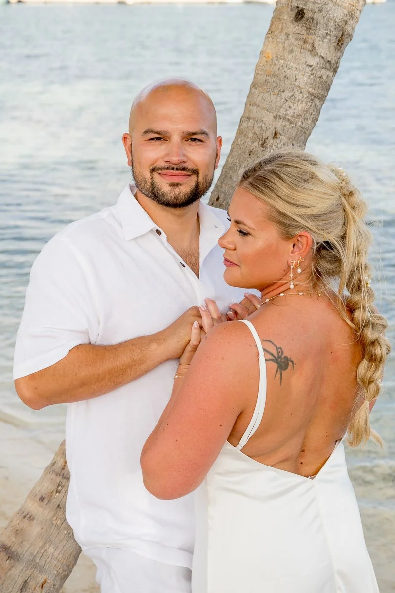 Cayman_Beach_Wedding_Photographer_1710.jpg