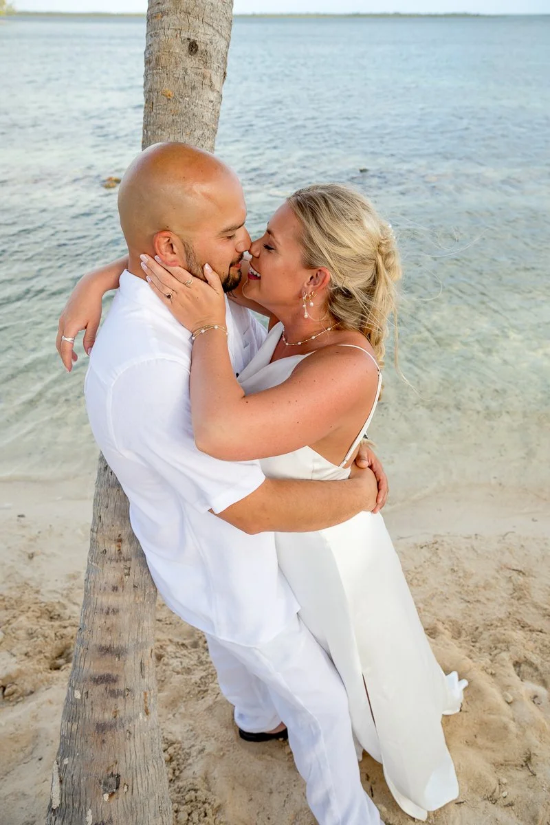 Cayman_Beach_Wedding_Photographer_1762.jpg