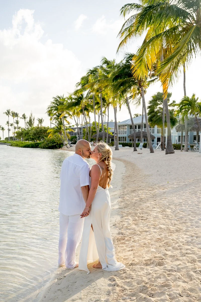 Cayman_Beach_Wedding_Photographer_2011.jpg