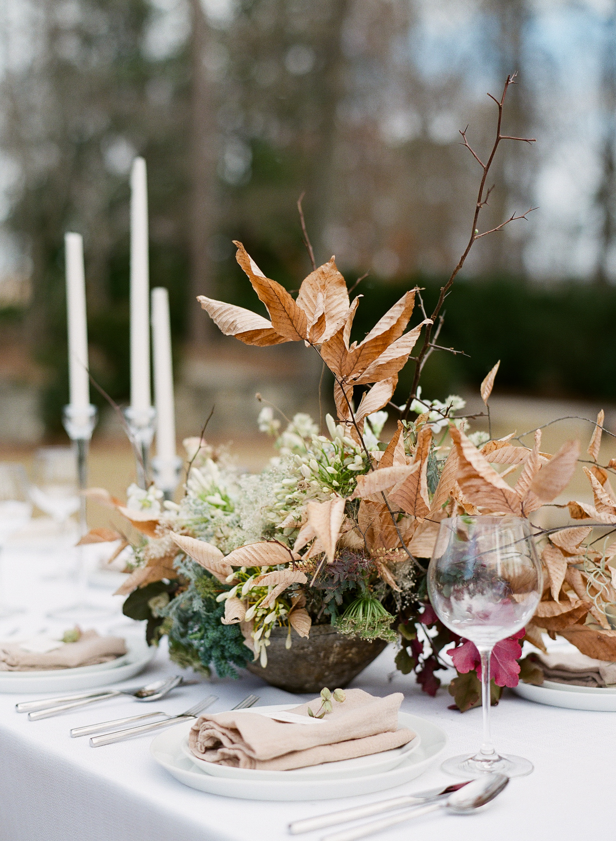 Outdoor Winter Tablescape | Simply Charming Socials | Atlanta Wedding Planner