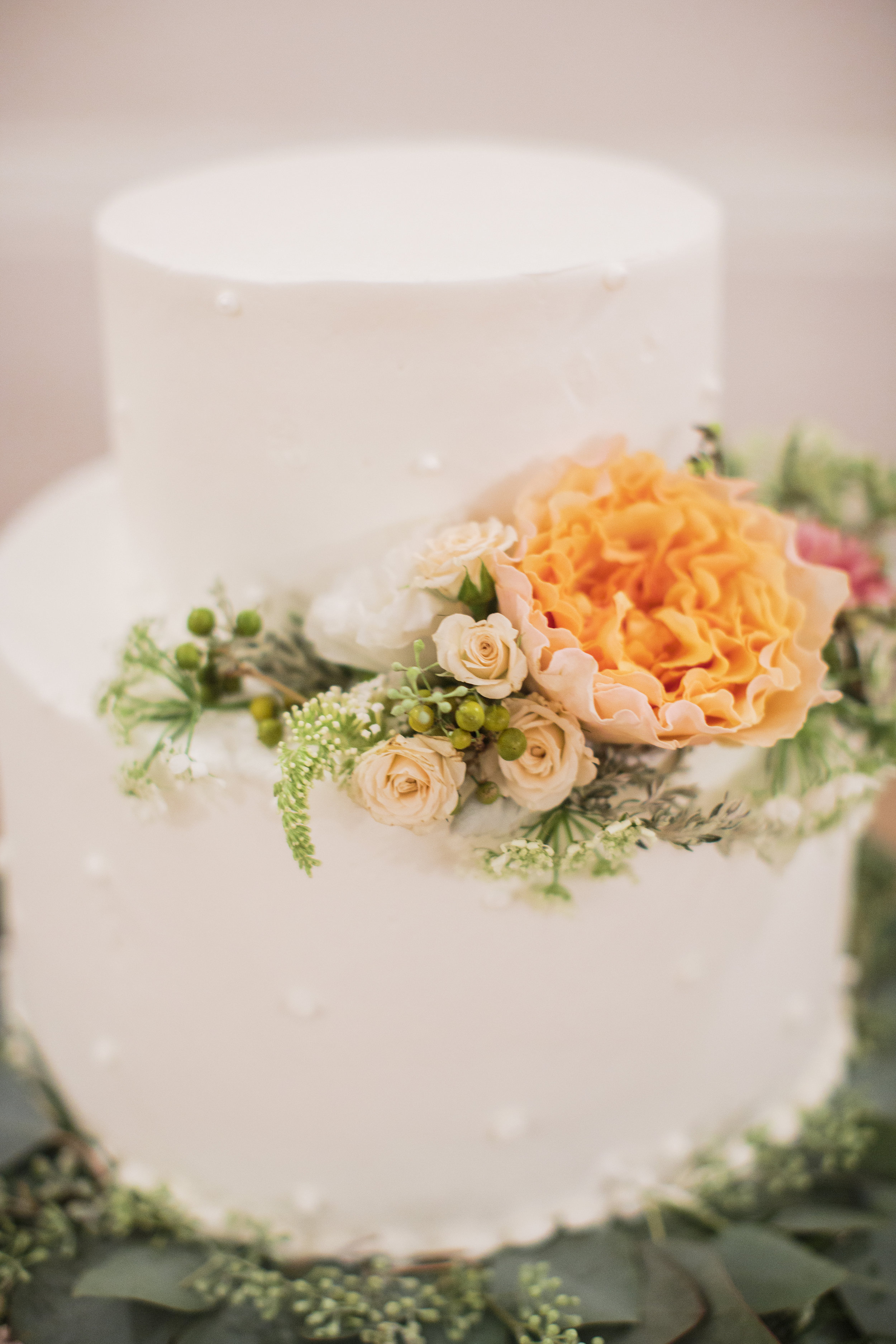 Two Tier Wedding Cake with Florals | Simply Charming Socials | Atlanta Wedding Planner