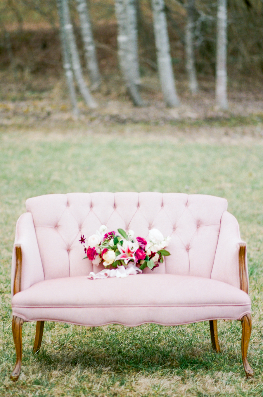 Wedding Bouquet on Vintage Pink Sofa | Simply Charming Socials | Atlanta Wedding Planner