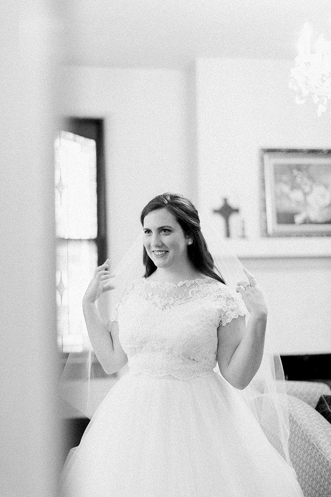 Bride in Lace Wedding Dress and Veil | Simply Charming Socials | Atlanta Wedding Planner