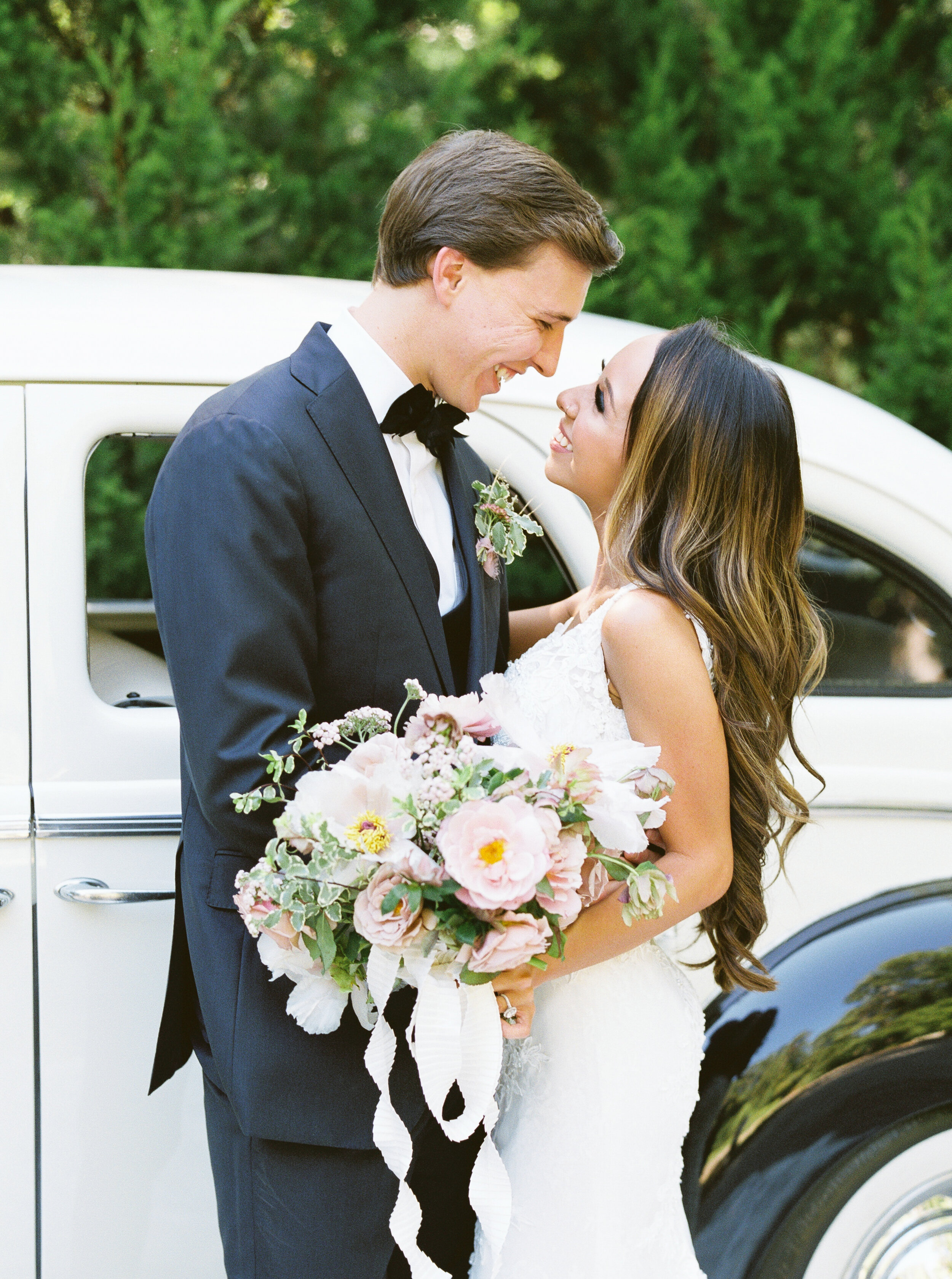 Bride and Groom Portrait | Simply Charming Socials | Atlanta Wedding Planner